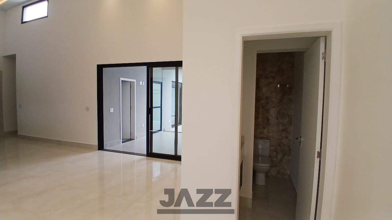 Casa de Condomínio à venda com 3 quartos, 215m² - Foto 4