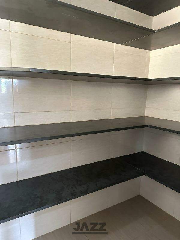 Casa de Condomínio para alugar com 4 quartos, 249m² - Foto 20