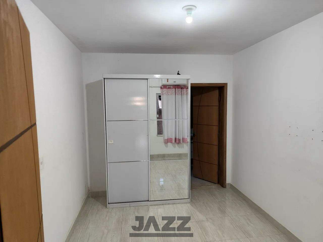 Casa à venda com 5 quartos, 200m² - Foto 11