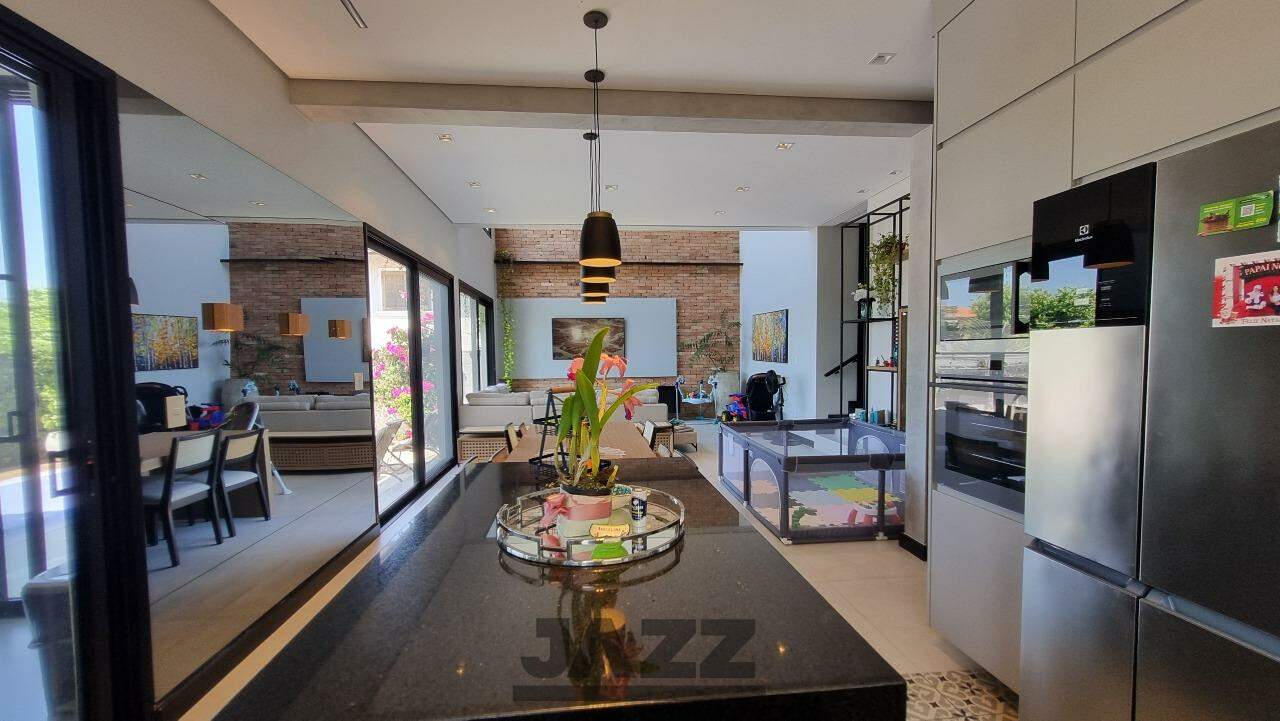 Casa de Condomínio à venda com 4 quartos, 330m² - Foto 9