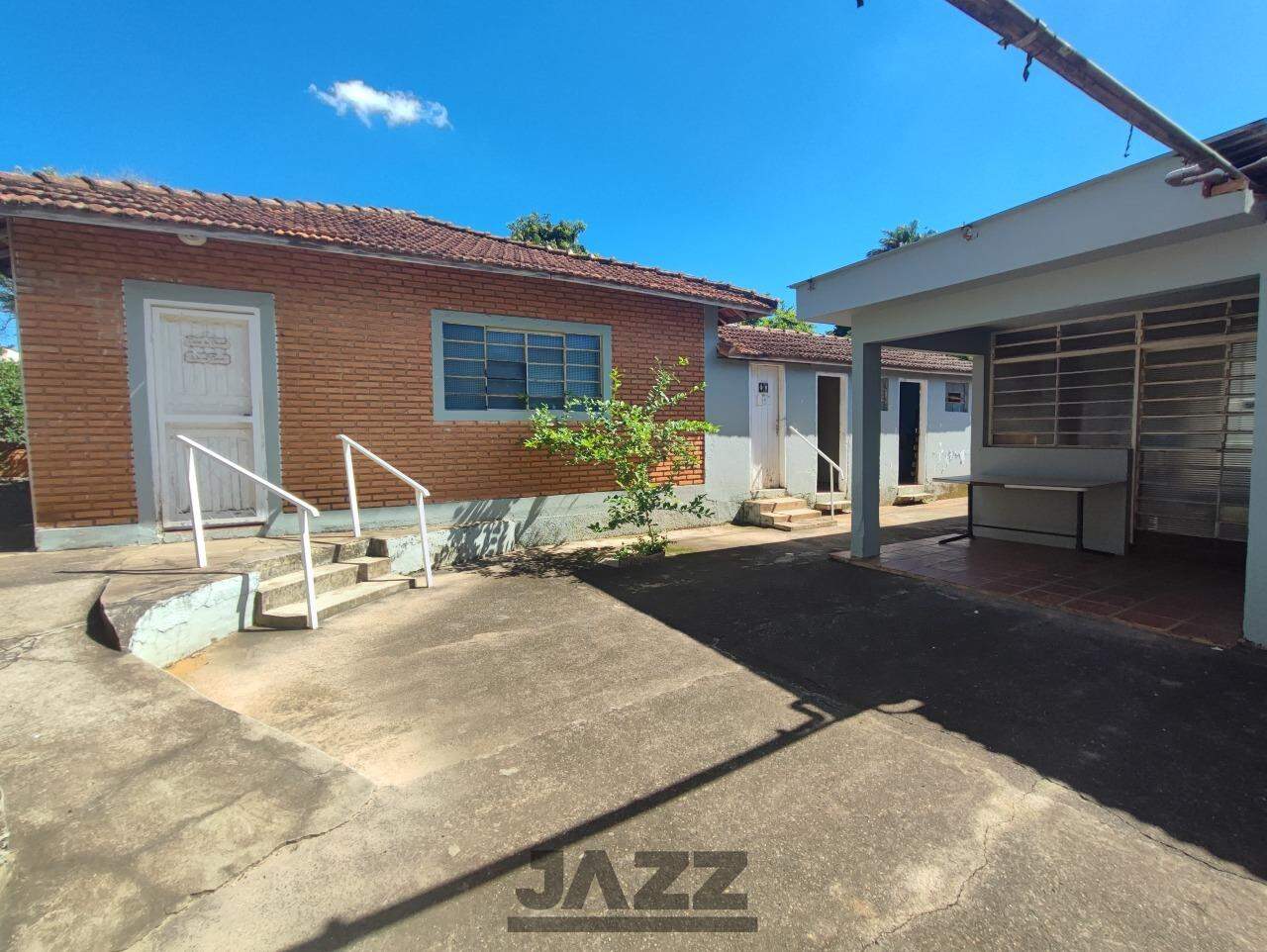 Fazenda à venda com 3 quartos, 250m² - Foto 4