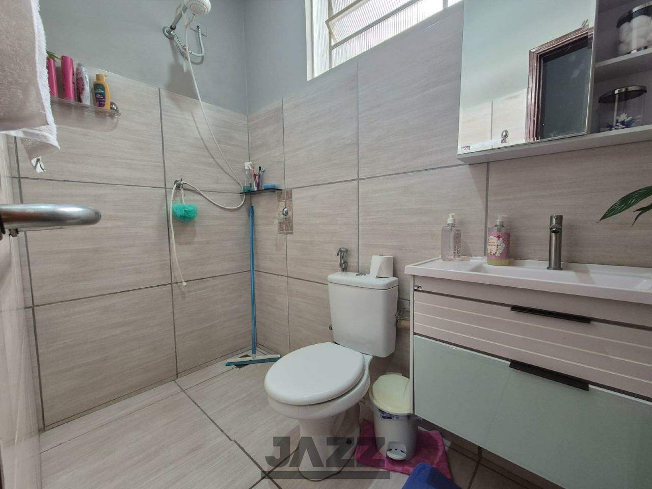 Casa à venda com 2 quartos, 89m² - Foto 11