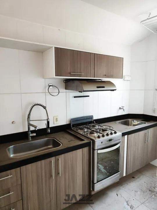 Apartamento à venda com 2 quartos, 47m² - Foto 3