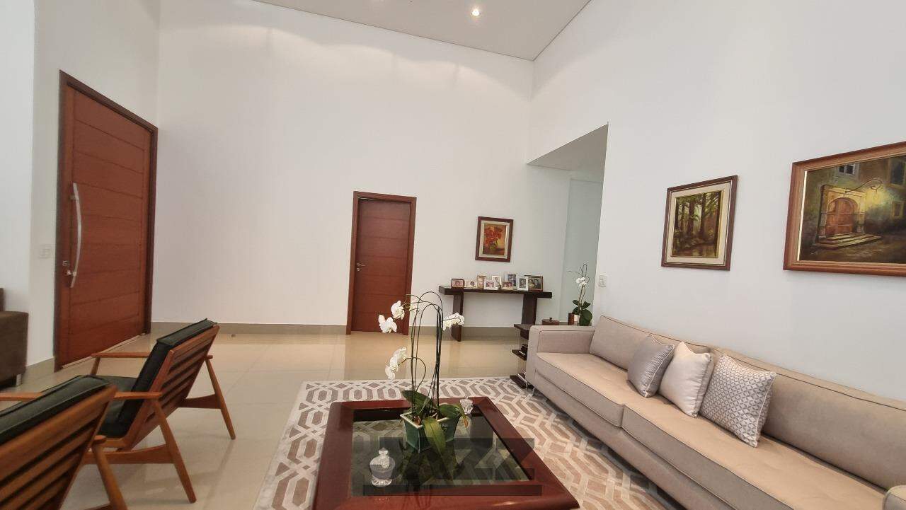 Casa de Condomínio à venda com 4 quartos, 322m² - Foto 6