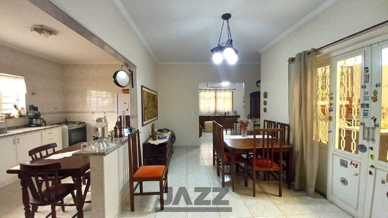 Casa à venda com 3 quartos, 138m² - Foto 6