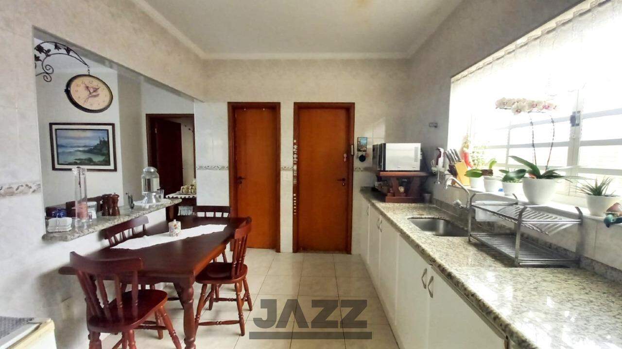 Casa à venda com 3 quartos, 138m² - Foto 20