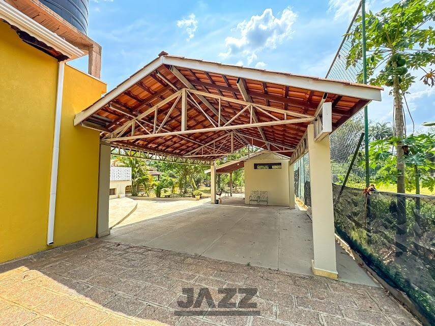 Fazenda à venda com 6 quartos, 680m² - Foto 43