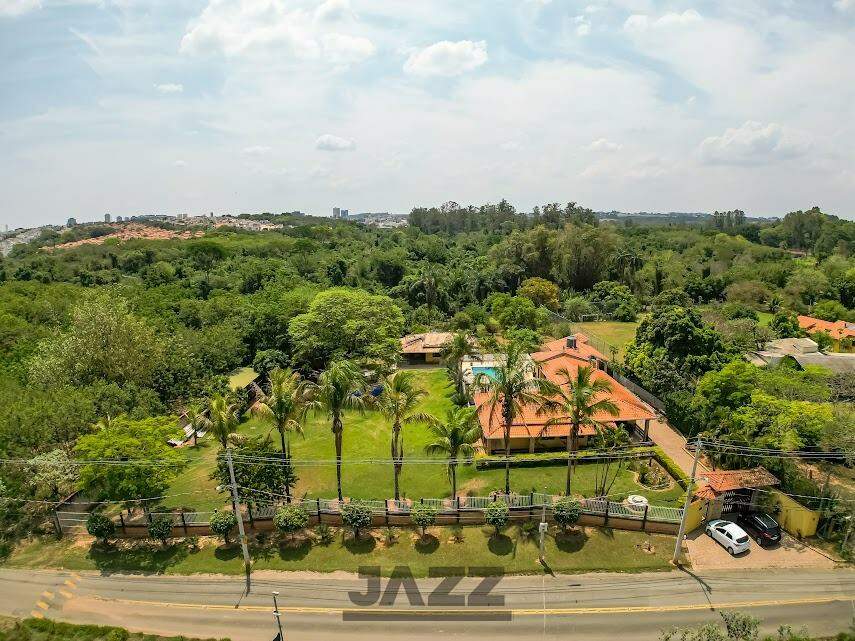 Fazenda à venda com 6 quartos, 680m² - Foto 2