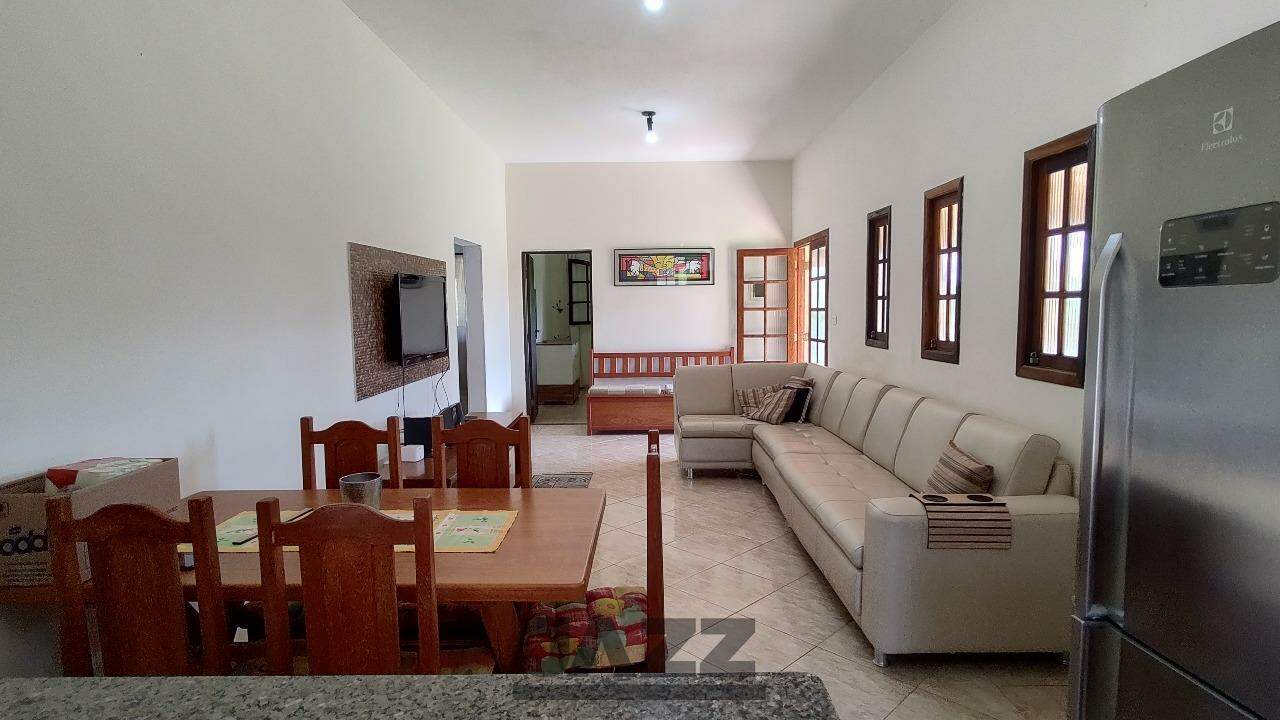 Fazenda à venda com 3 quartos, 249m² - Foto 12