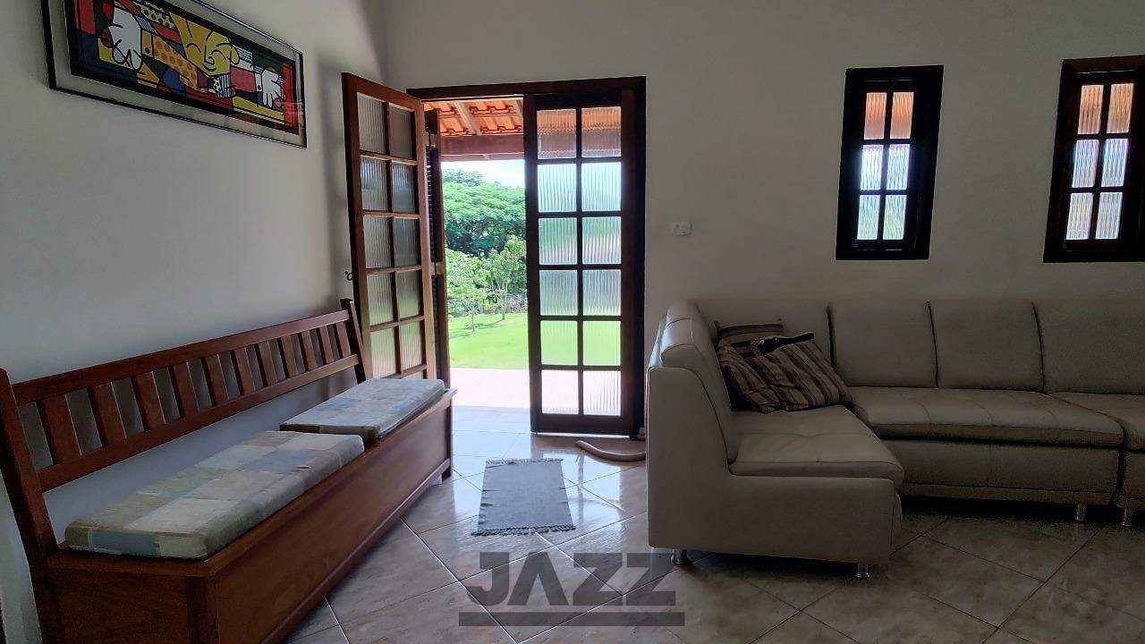 Fazenda à venda com 3 quartos, 249m² - Foto 17