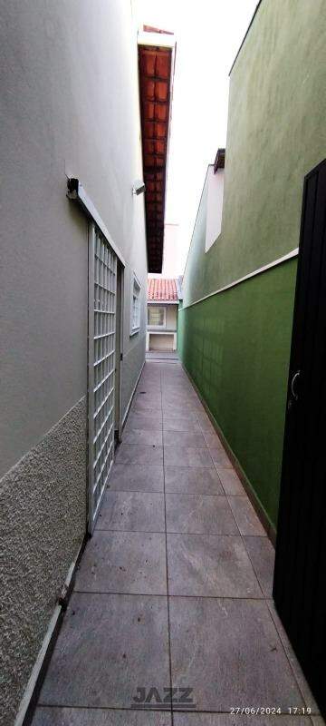 Casa à venda com 3 quartos, 212m² - Foto 18