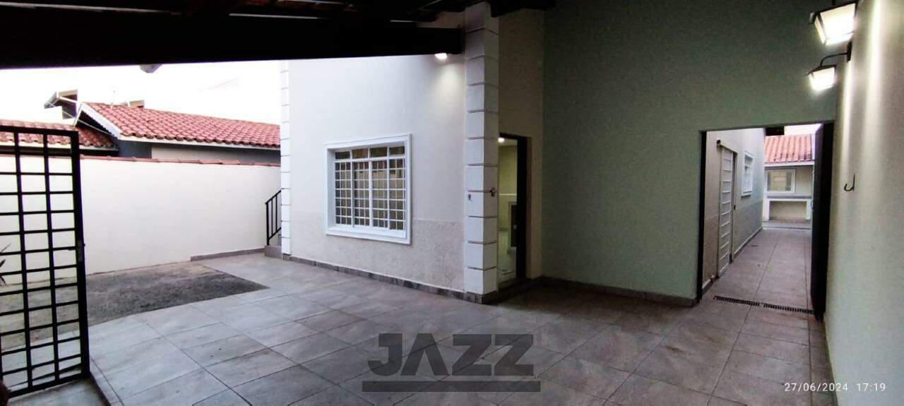 Casa à venda com 3 quartos, 212m² - Foto 26