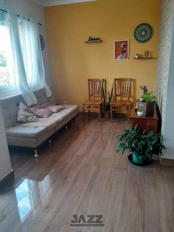 Apartamento à venda com 2 quartos, 73m² - Foto 1