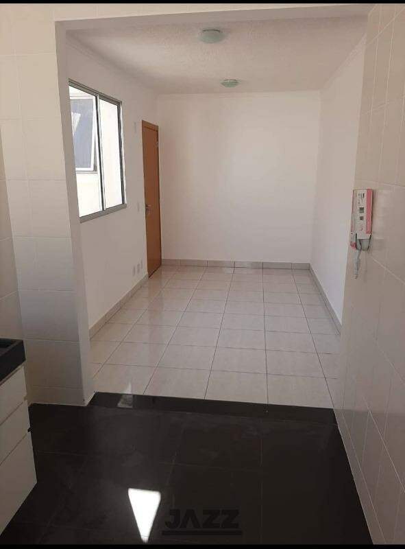 Apartamento à venda com 2 quartos, 46m² - Foto 2