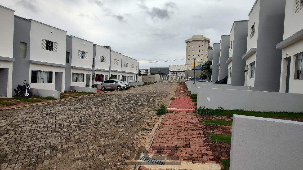 Casa de Condomínio à venda com 2 quartos, 70m² - Foto 19