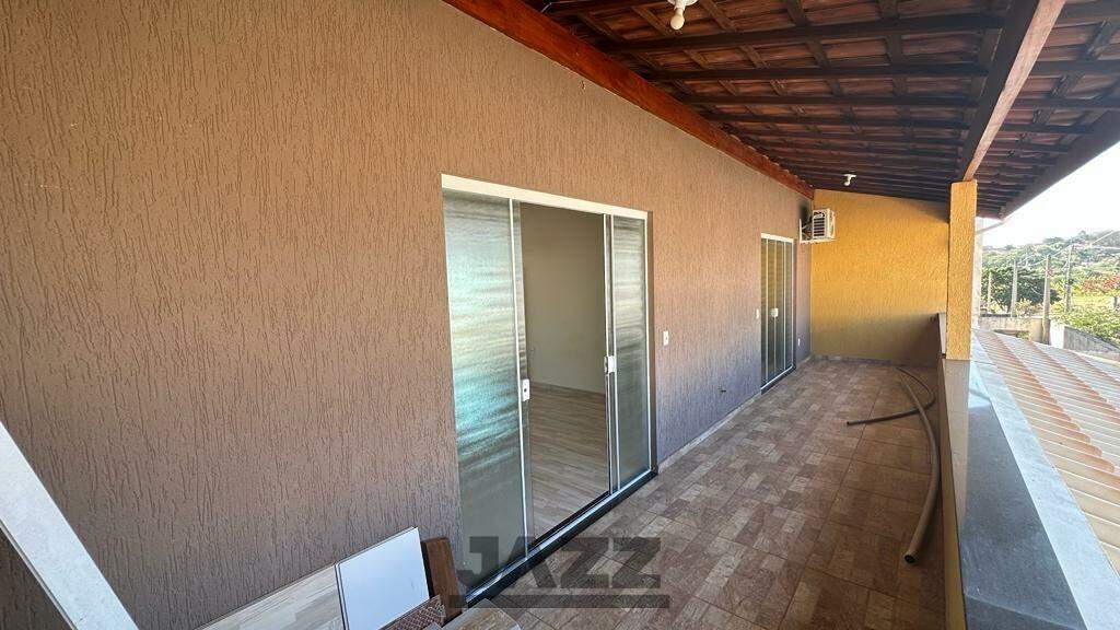 Casa à venda com 3 quartos, 210m² - Foto 18