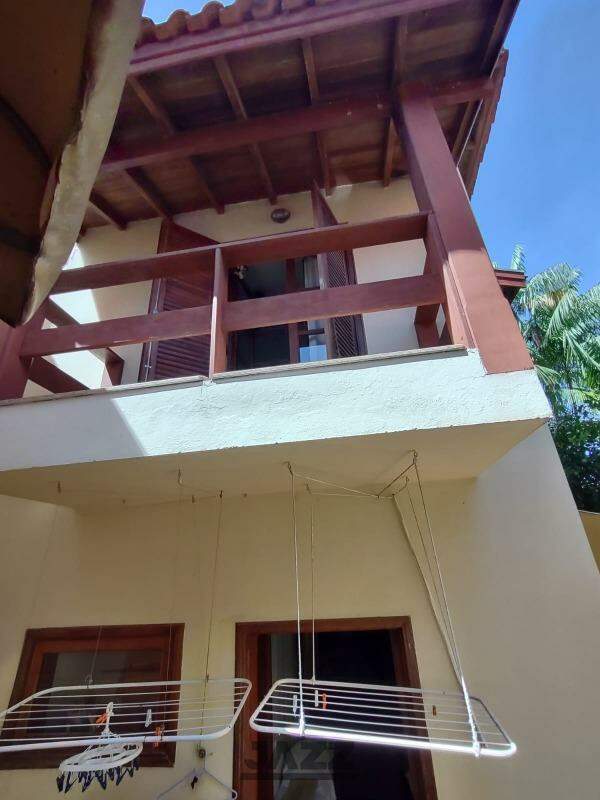 Casa de Condomínio à venda com 3 quartos, 335m² - Foto 46