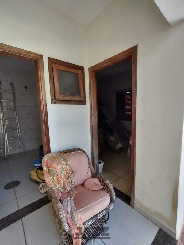 Casa de Condomínio à venda com 3 quartos, 335m² - Foto 33