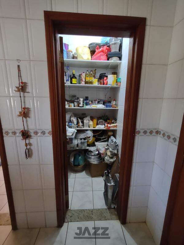 Casa de Condomínio à venda com 3 quartos, 335m² - Foto 40