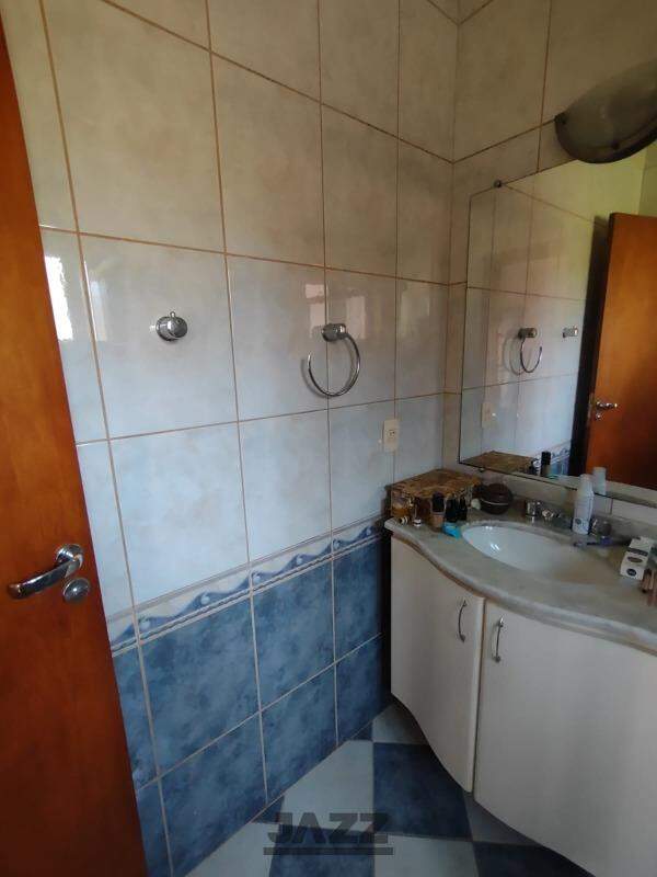 Casa de Condomínio à venda com 3 quartos, 335m² - Foto 26