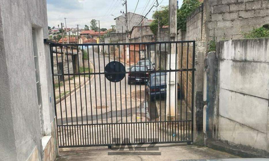 Casa à venda com 2 quartos, 79m² - Foto 11