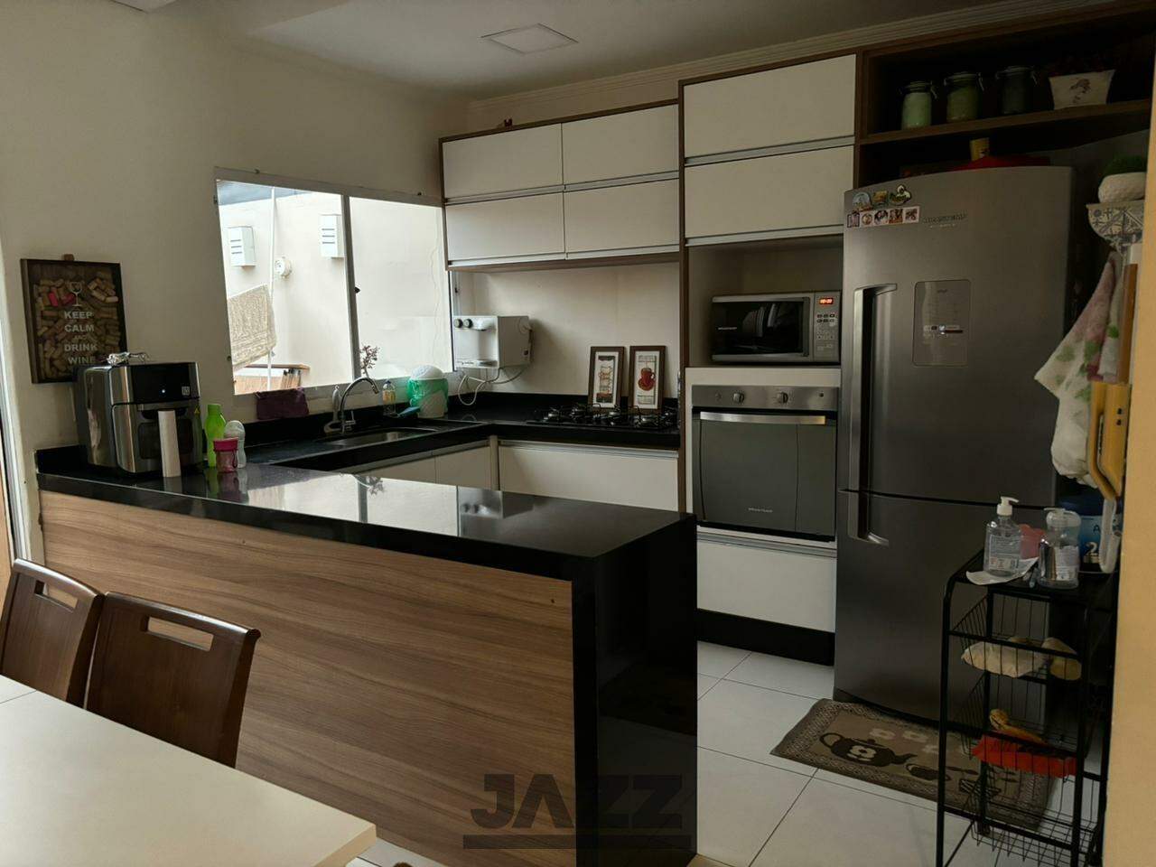 Casa à venda com 2 quartos, 68m² - Foto 11