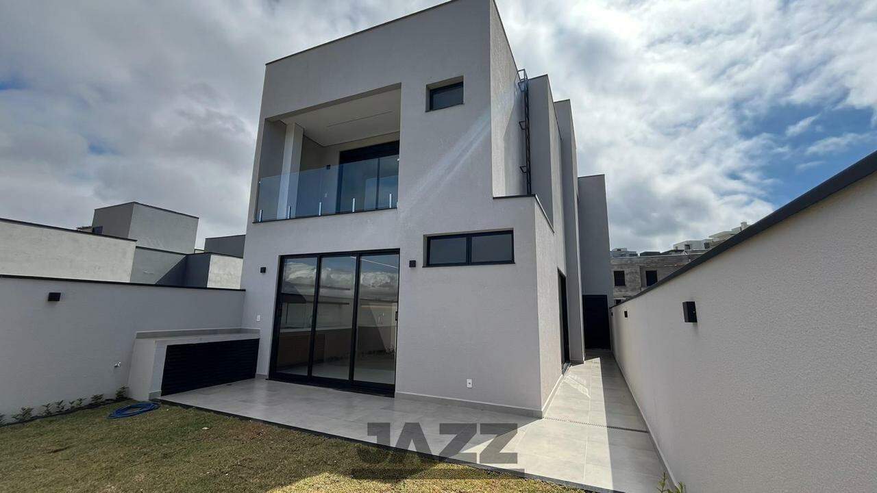 Casa de Condomínio à venda com 3 quartos, 224m² - Foto 1