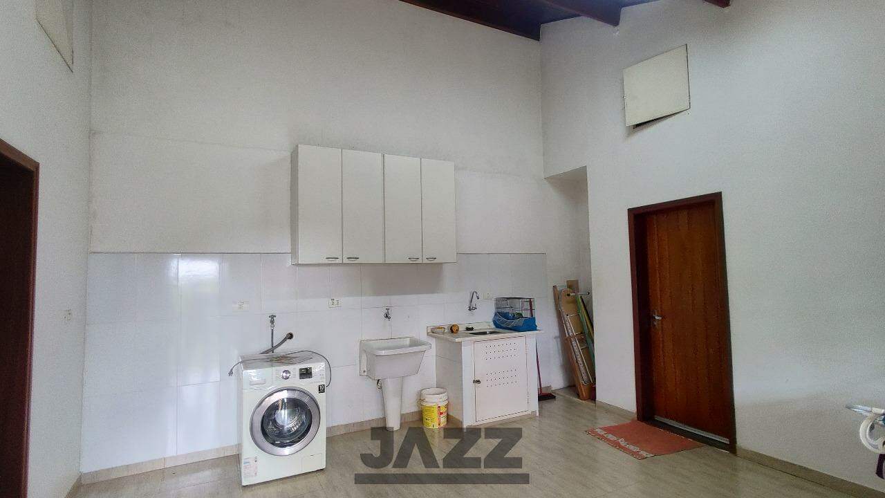 Fazenda à venda com 5 quartos, 2940m² - Foto 35