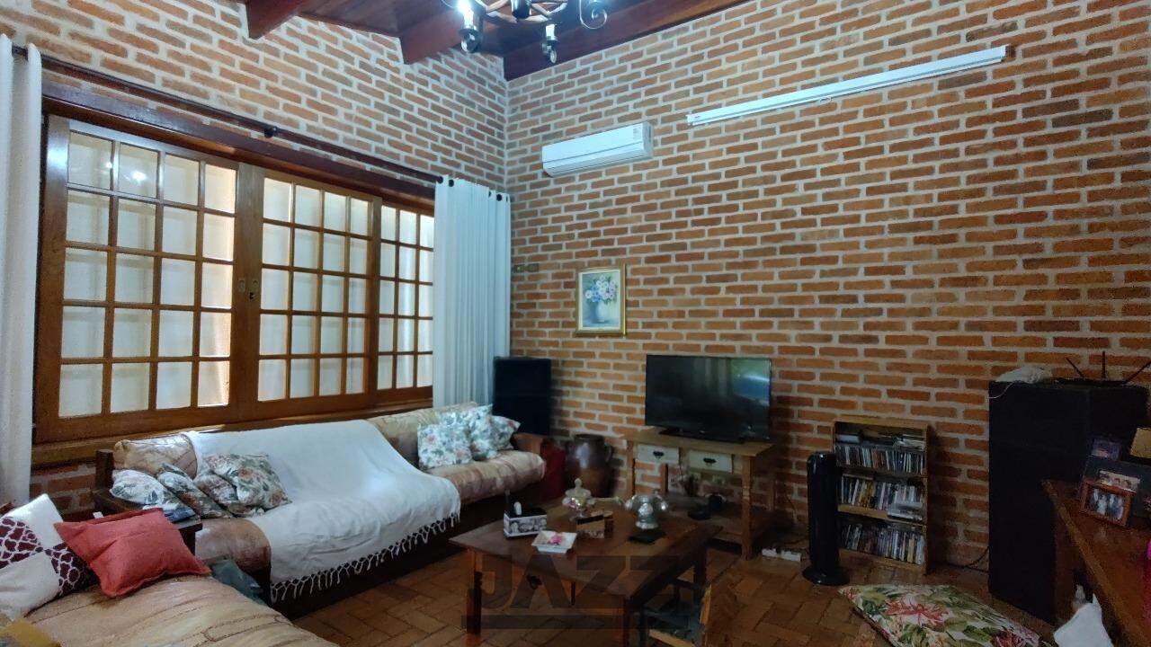 Fazenda à venda com 5 quartos, 2940m² - Foto 26