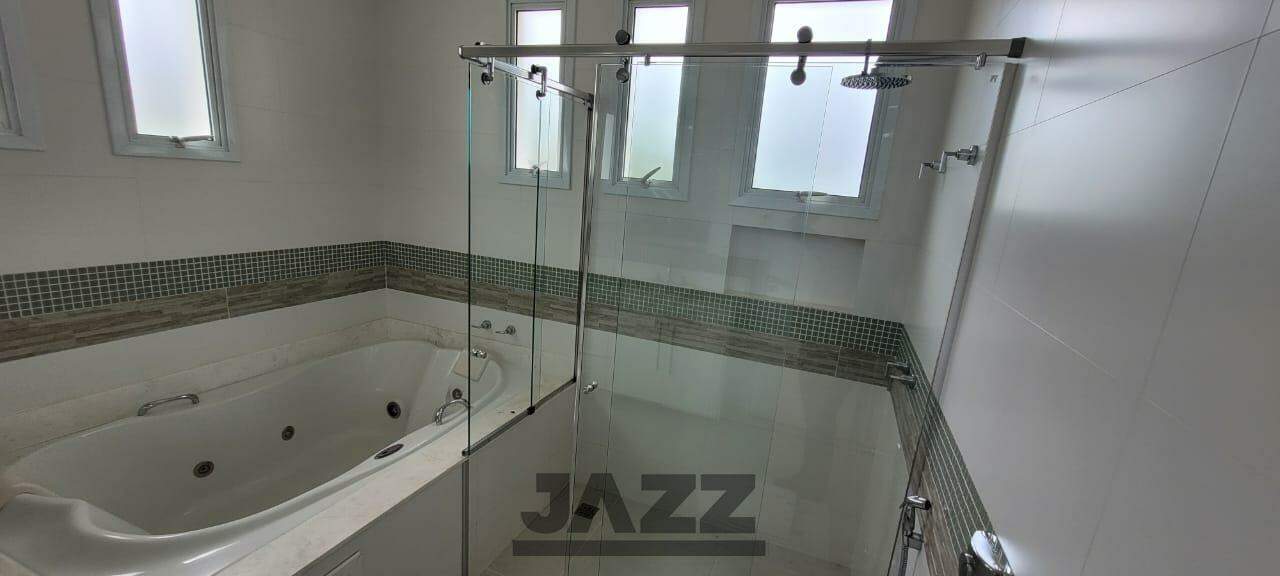 Casa de Condomínio para alugar com 5 quartos, 338m² - Foto 44