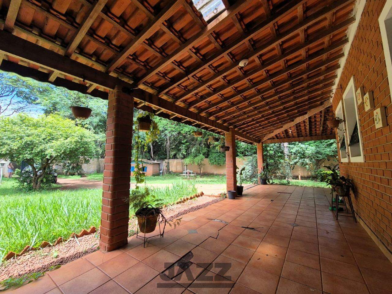 Chácara à venda com 5 quartos, 264m² - Foto 23