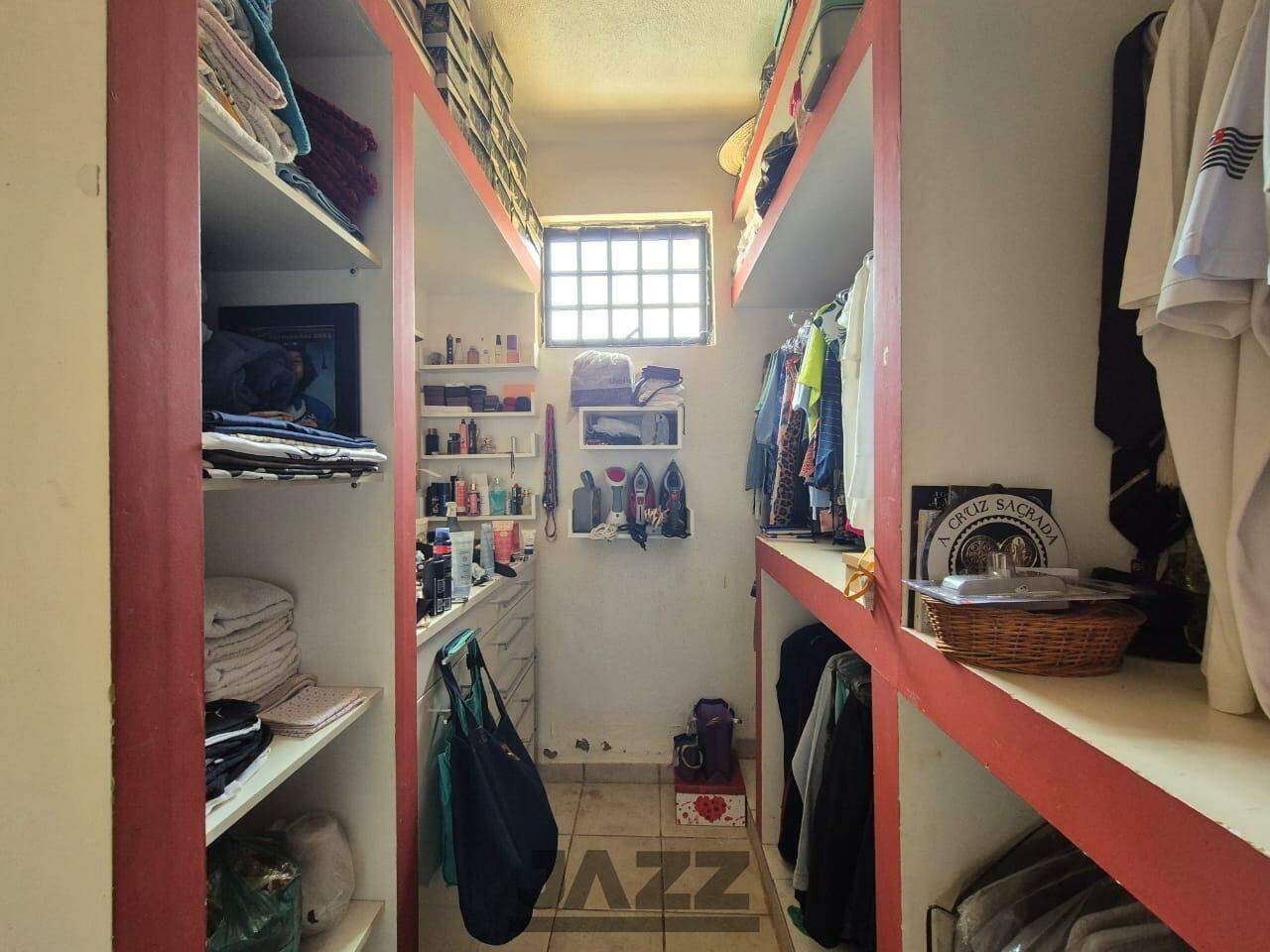 Chácara à venda com 5 quartos, 264m² - Foto 11