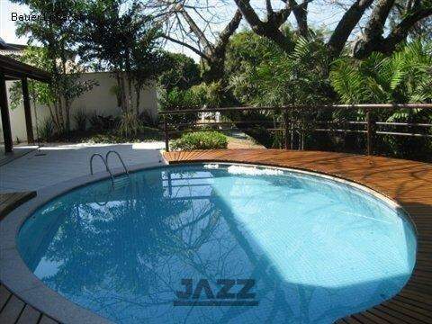 Casa de Condomínio à venda com 4 quartos, 576m² - Foto 3