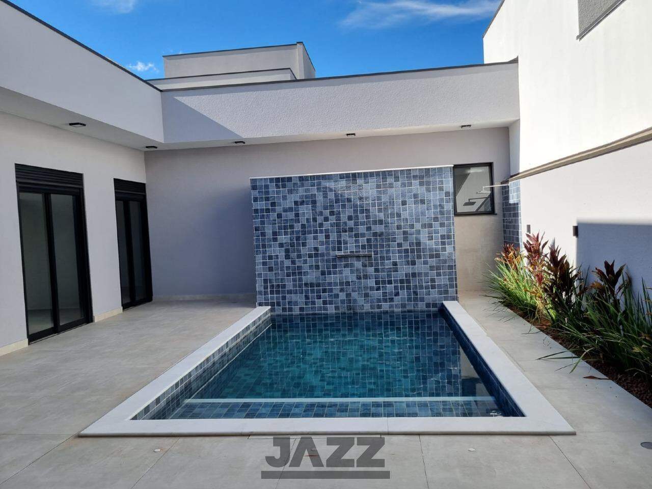 Casa de Condomínio à venda com 3 quartos, 194m² - Foto 3