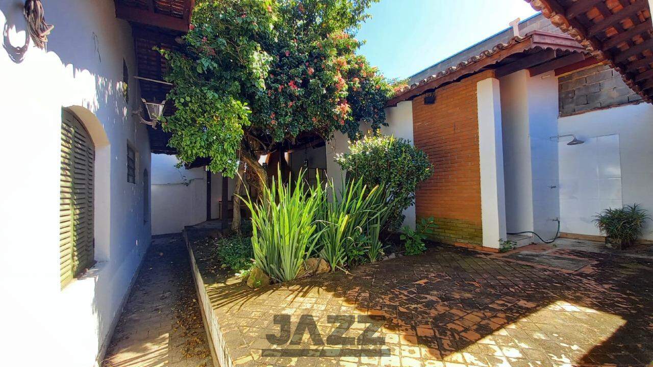 Casa à venda com 3 quartos, 245m² - Foto 27