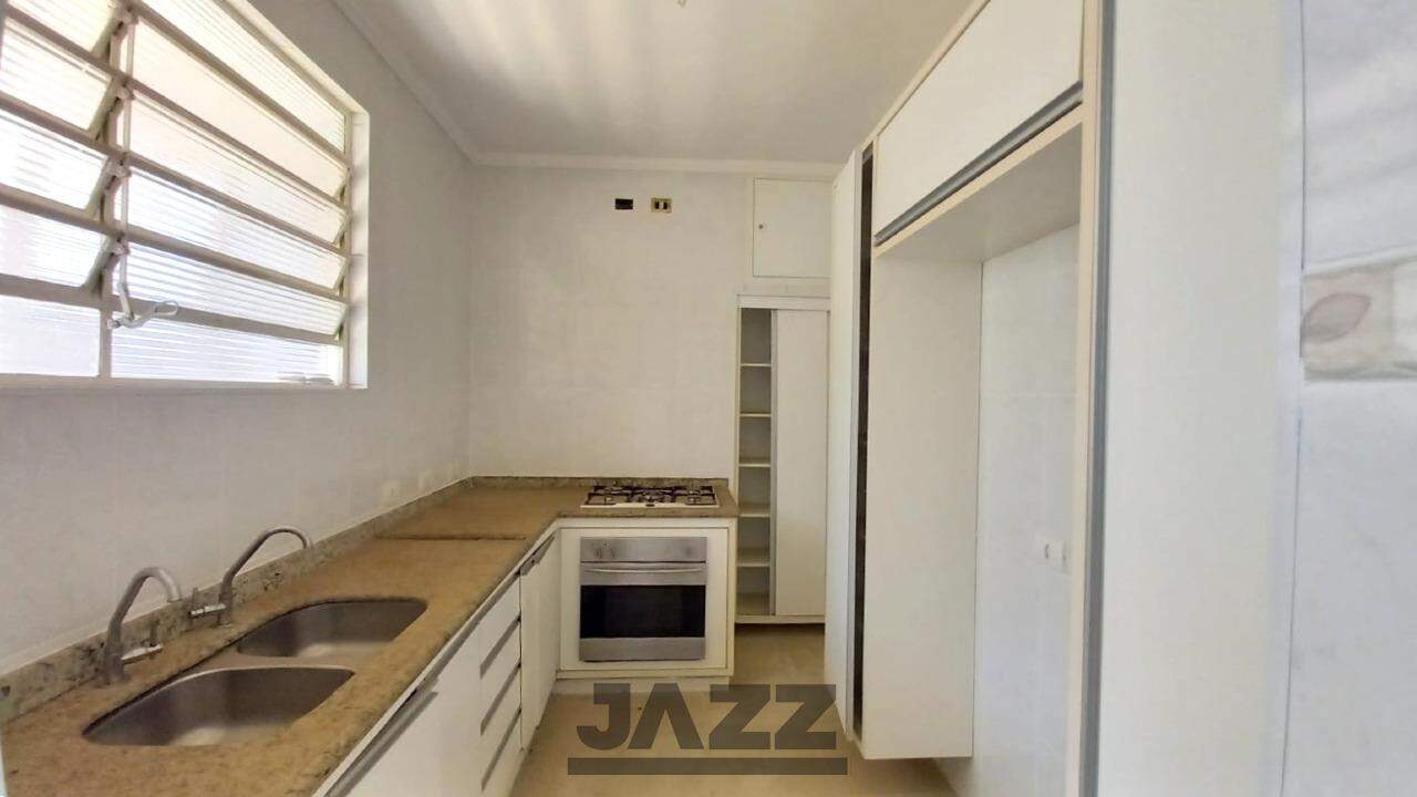 Casa à venda com 3 quartos, 245m² - Foto 21
