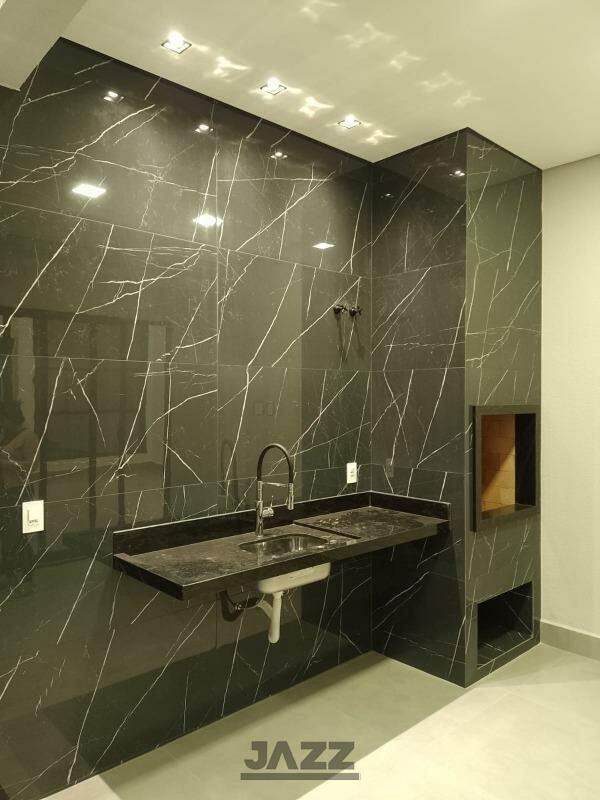 Casa de Condomínio à venda com 3 quartos, 220m² - Foto 5
