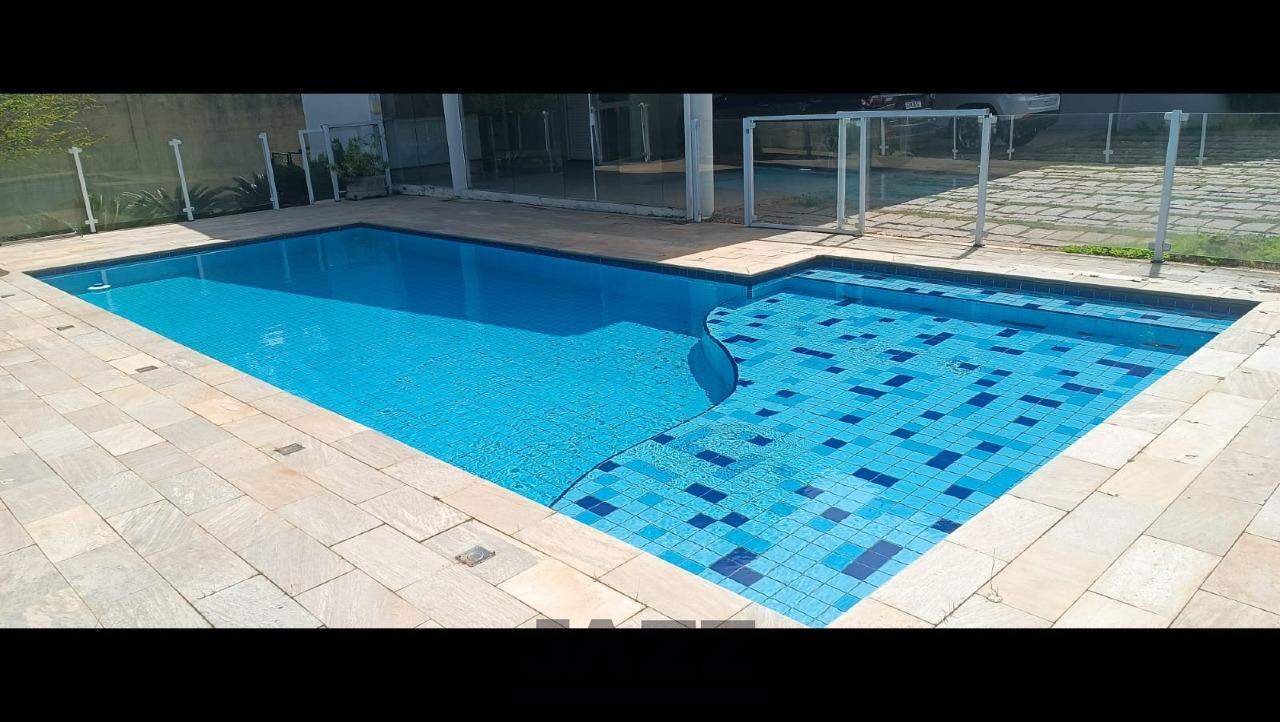 Casa de Condomínio à venda com 5 quartos, 592m² - Foto 2