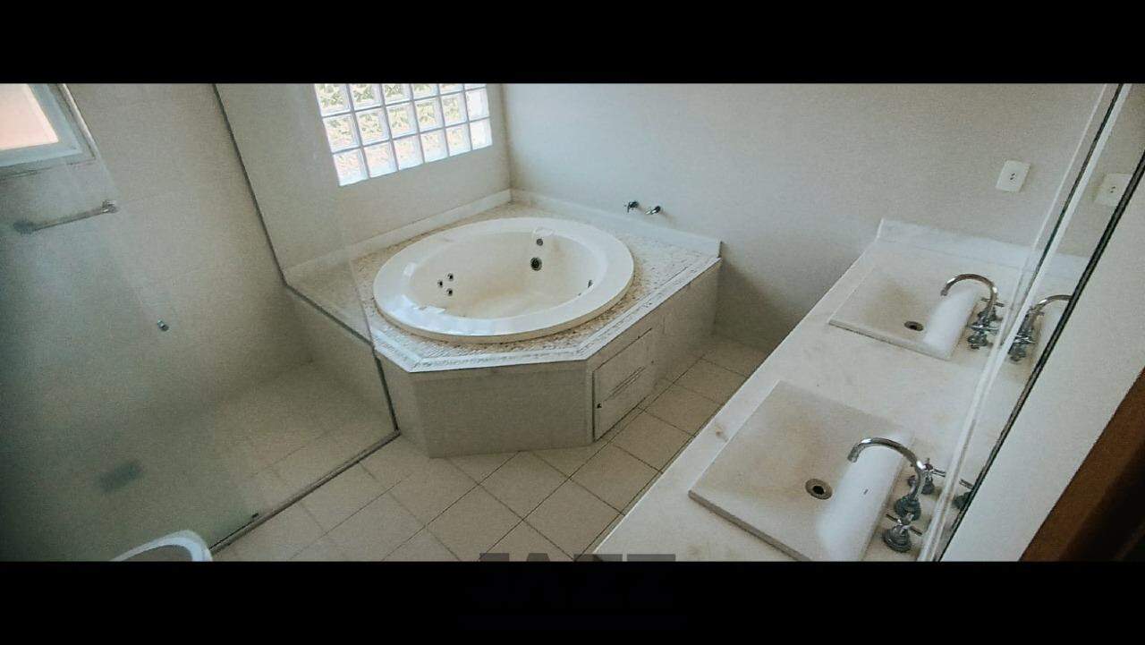 Casa de Condomínio à venda com 5 quartos, 592m² - Foto 49