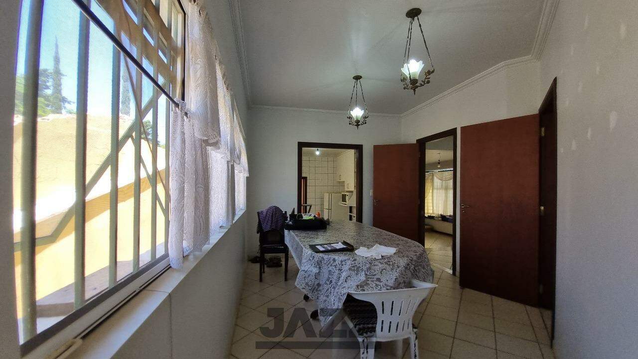 Casa para alugar com 4 quartos, 358m² - Foto 26