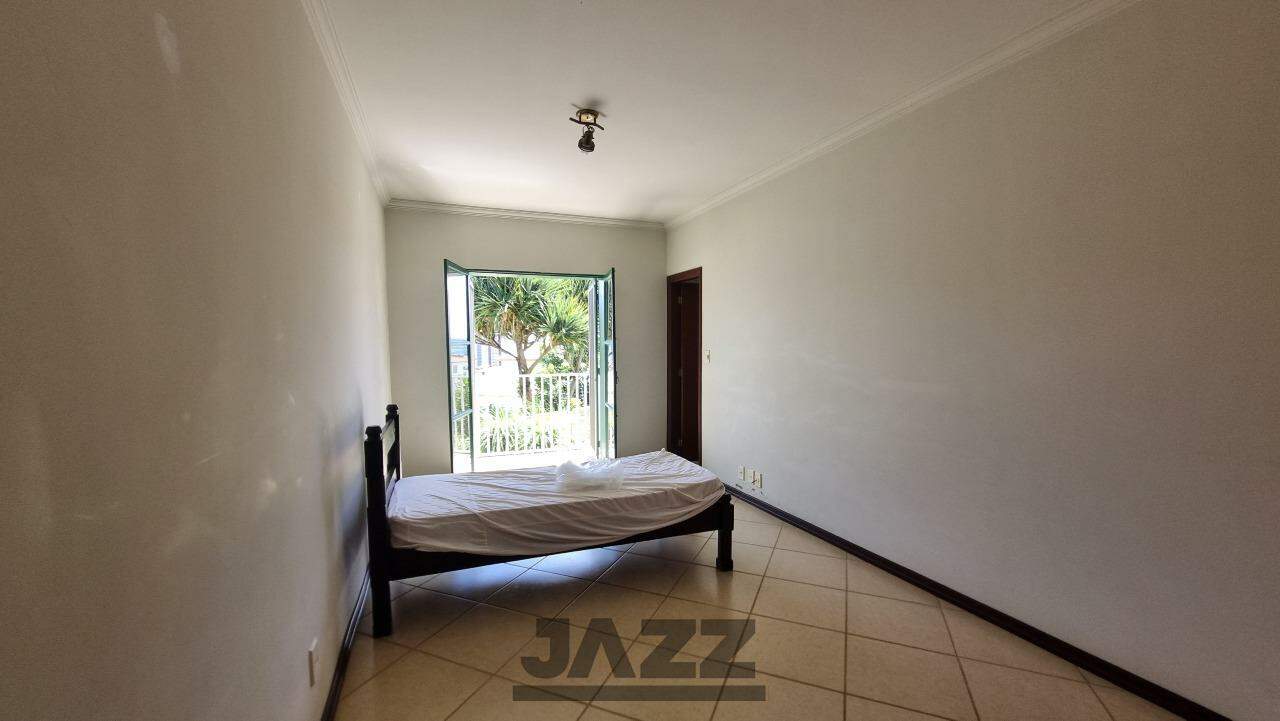 Casa para alugar com 4 quartos, 358m² - Foto 34