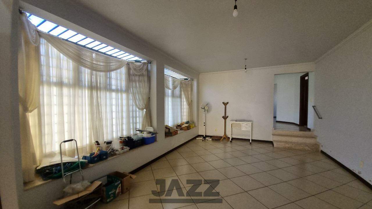 Casa para alugar com 4 quartos, 358m² - Foto 13