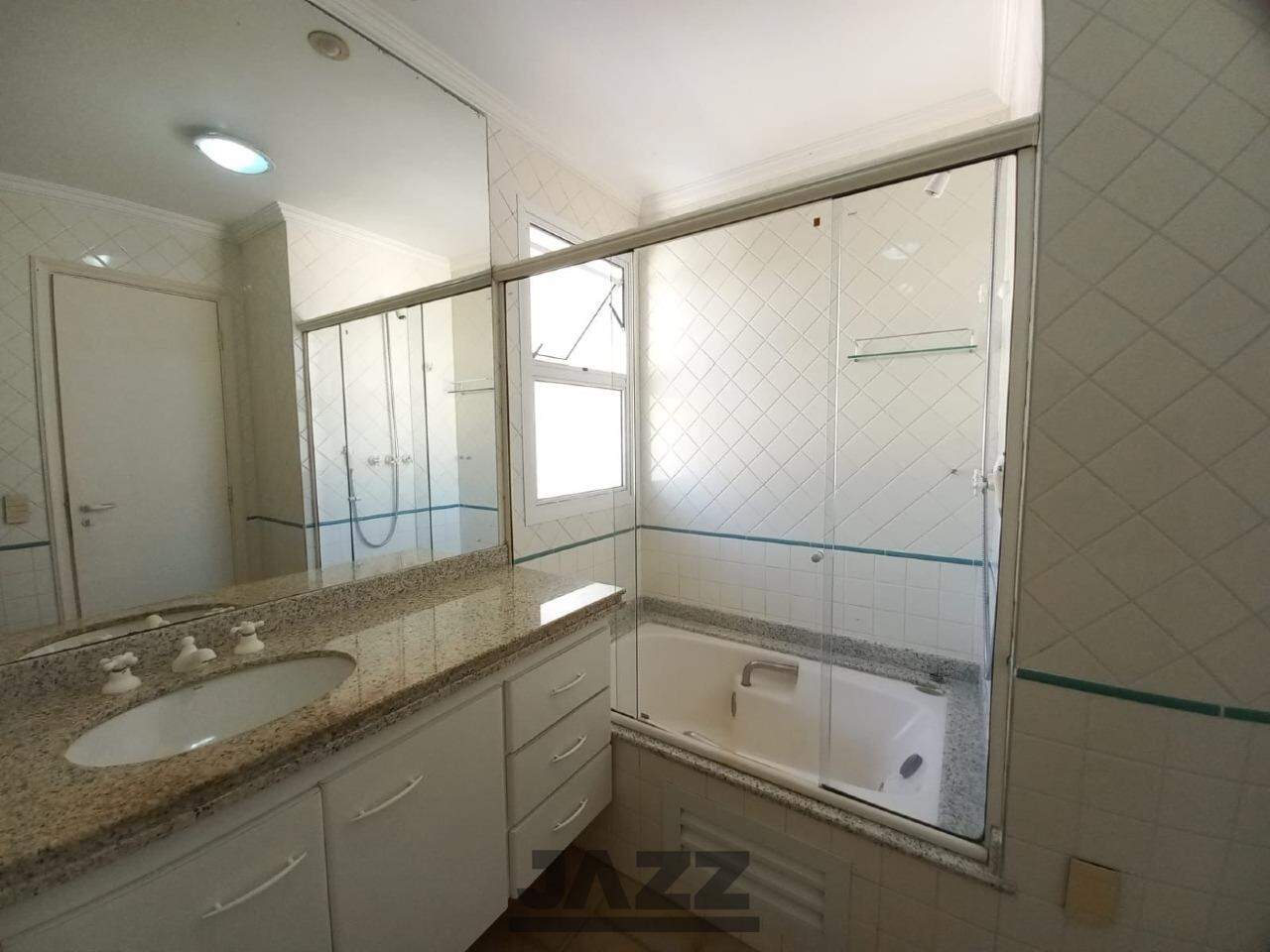 Apartamento para alugar com 5 quartos, 160m² - Foto 23