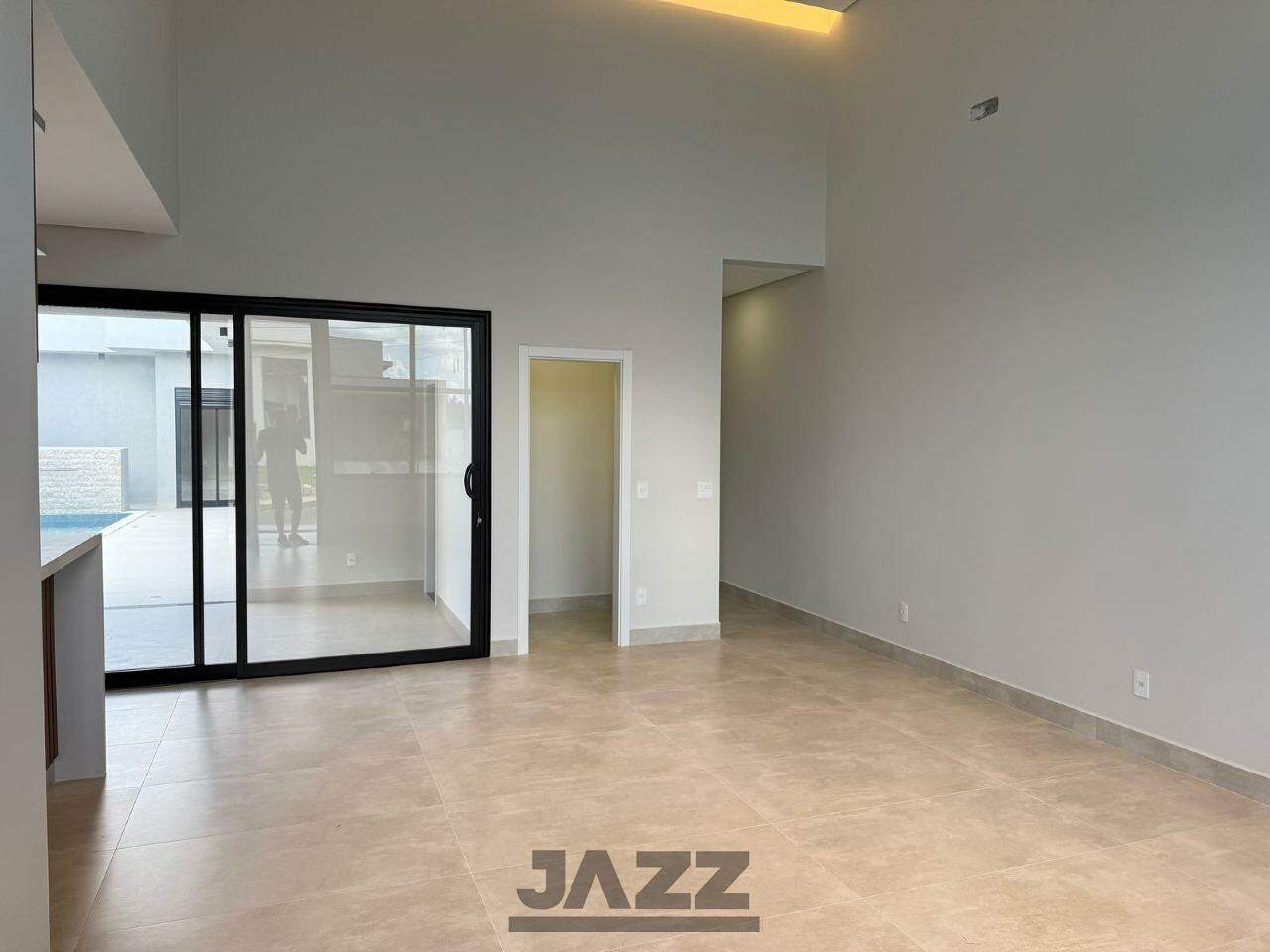Casa de Condomínio à venda com 3 quartos, 202m² - Foto 3