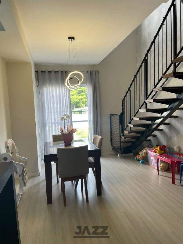 Casa de Condomínio à venda com 2 quartos, 84m² - Foto 2