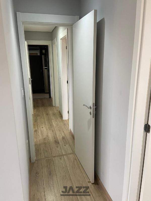Apartamento à venda com 3 quartos, 95m² - Foto 17