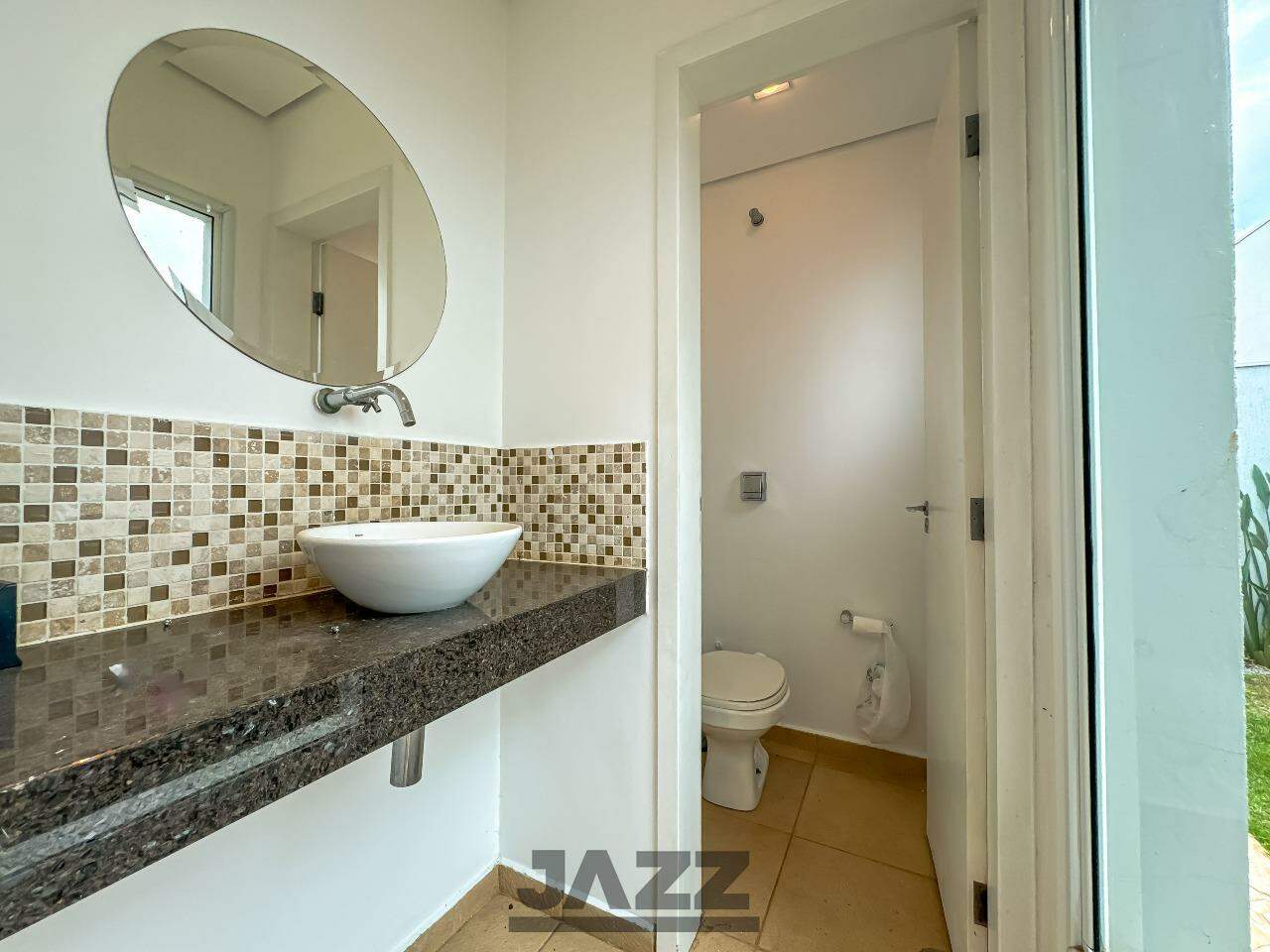 Casa de Condomínio para alugar com 3 quartos, 208m² - Foto 34