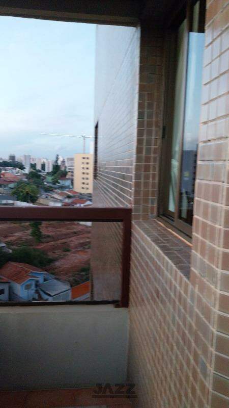 Apartamento à venda com 3 quartos, 98m² - Foto 4