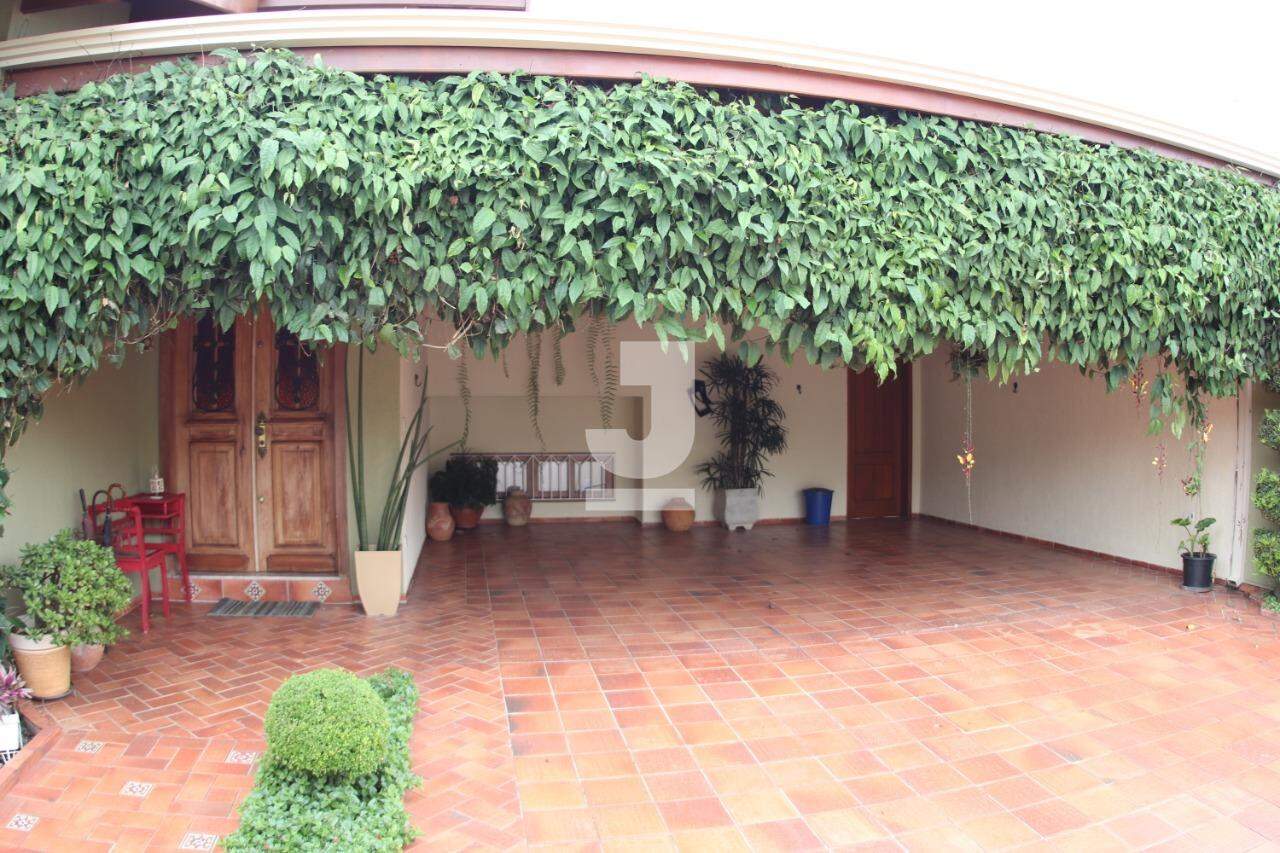 Casa para alugar com 3 quartos, 402m² - Foto 7