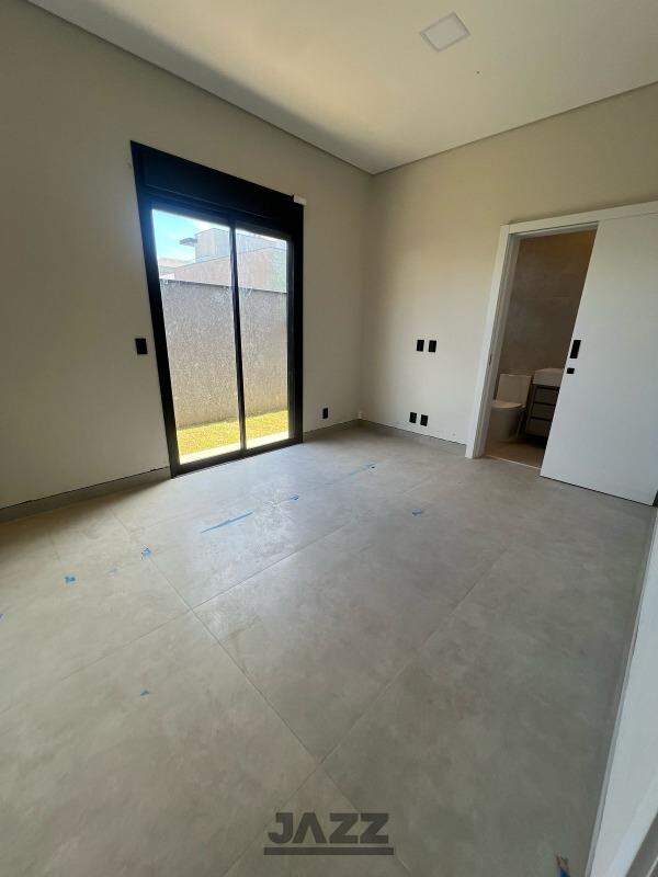 Casa de Condomínio à venda com 3 quartos, 214m² - Foto 17